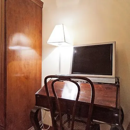 Couette-café Gloria'S House In Rome 2*